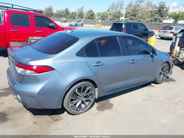 JTDS4RCE1LJ047786 2020 TOYOTA COROLLA - Image 8