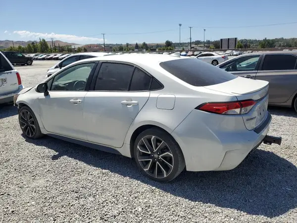 JTDS4RCE3LJ006303 2020 TOYOTA COROLLA - Image 2
