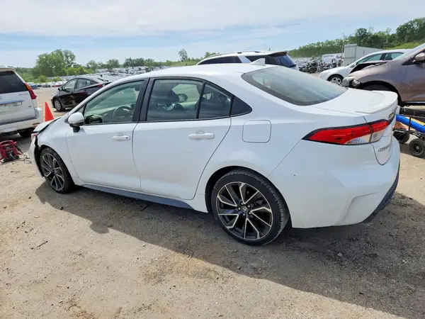 JTDS4RCE3LJ013686 2020 TOYOTA COROLLA - Image 2