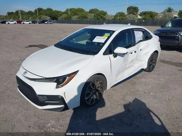 JTDS4RCE3LJ024980 2020 TOYOTA COROLLA - Image 2