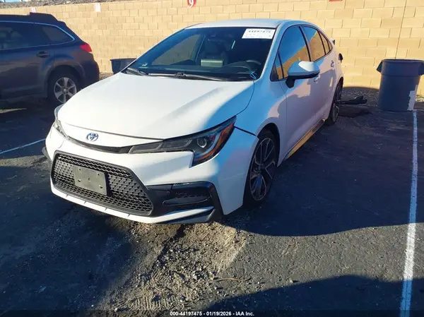 JTDS4RCE3LJ033548 2020 TOYOTA COROLLA - Image 2