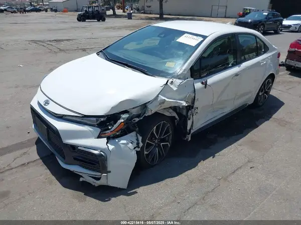 JTDS4RCE3LJ044064 2020 TOYOTA COROLLA - Image 2