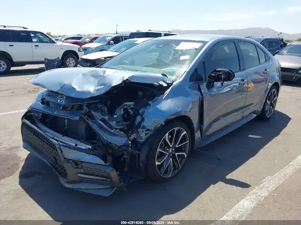 JTDS4RCE4LJ018413 2020 TOYOTA COROLLA - Image 2