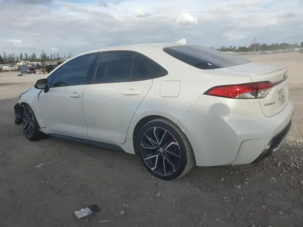 JTDS4RCE7LJ015604 2020 TOYOTA COROLLA - Image 2