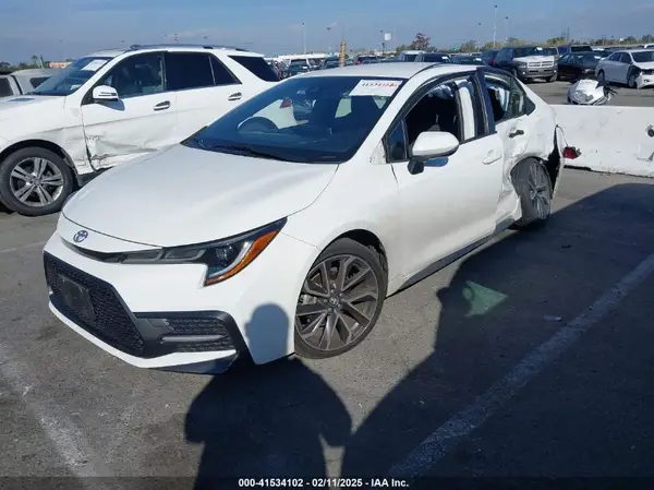 JTDS4RCE9LJ015393 2020 TOYOTA COROLLA - Image 2