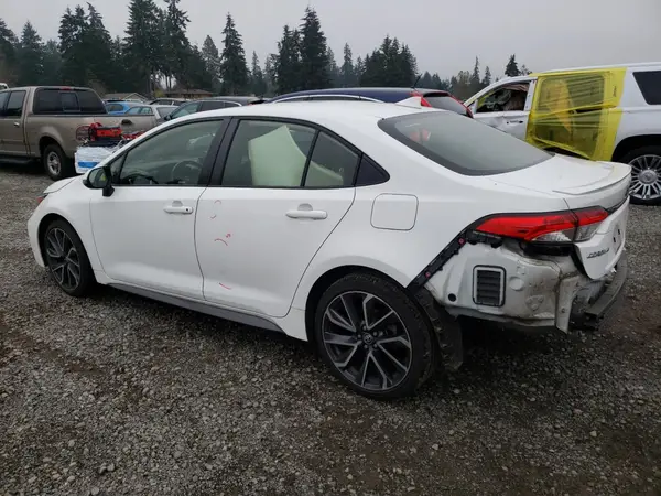 JTDS4RCE9LJ018228 2020 TOYOTA COROLLA - Image 2