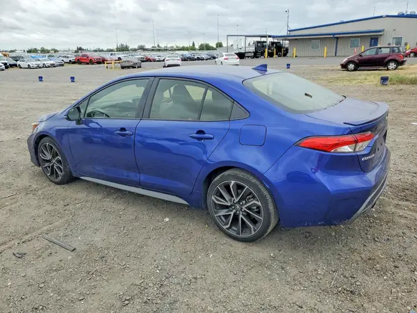 JTDS4RCE9LJ038057 2020 TOYOTA COROLLA - Image 2
