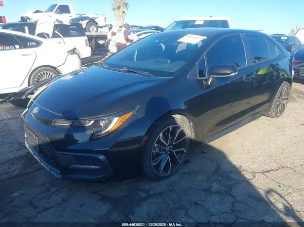 JTDS4RCEXLJ007674 2020 TOYOTA COROLLA - Image 2