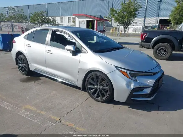 JTDT4MCE2R3523452 2024 TOYOTA COROLLA - Image 1