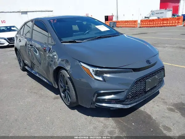 JTDT4MCE3R3521323 2024 TOYOTA COROLLA - Image 1