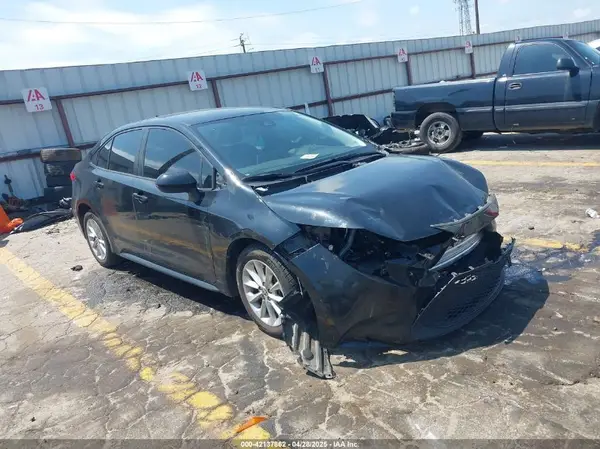 JTDVPMAE0MJ121646 2021 TOYOTA COROLLA - Image 1