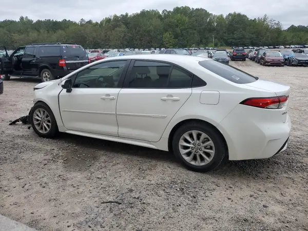 JTDVPMAE0MJ122487 2021 TOYOTA COROLLA - Image 2