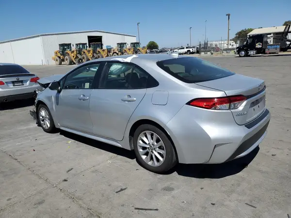 JTDVPMAE0MJ176453 2021 TOYOTA COROLLA - Image 2