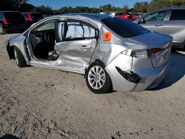 JTDVPMAE0N3010679 2022 TOYOTA COROLLA - Image 2