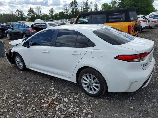 JTDVPMAE0N3033430 2022 TOYOTA COROLLA - Image 2