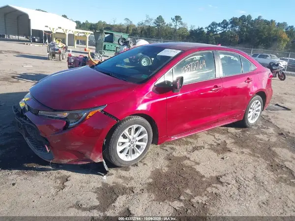 JTDVPMAE0NJ205337 2022 TOYOTA COROLLA - Image 2