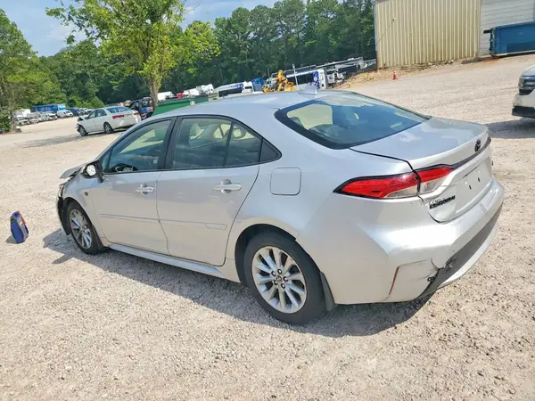 JTDVPMAE1MJ129836 2021 TOYOTA COROLLA - Image 2