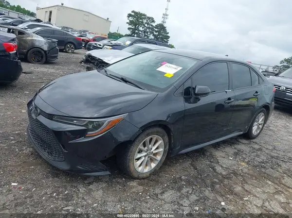 JTDVPMAE1MJ161041 2021 TOYOTA COROLLA - Image 2