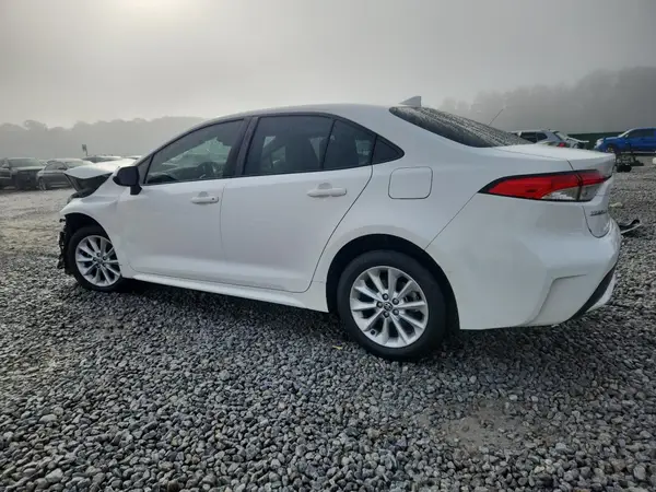 JTDVPMAE1MJ183380 2021 TOYOTA COROLLA - Image 2