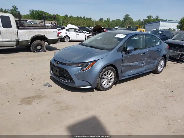 JTDVPMAE1NJ212264 2022 TOYOTA COROLLA - Image 2