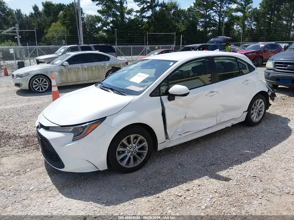 JTDVPMAE2MJ173666 2021 TOYOTA COROLLA - Image 2