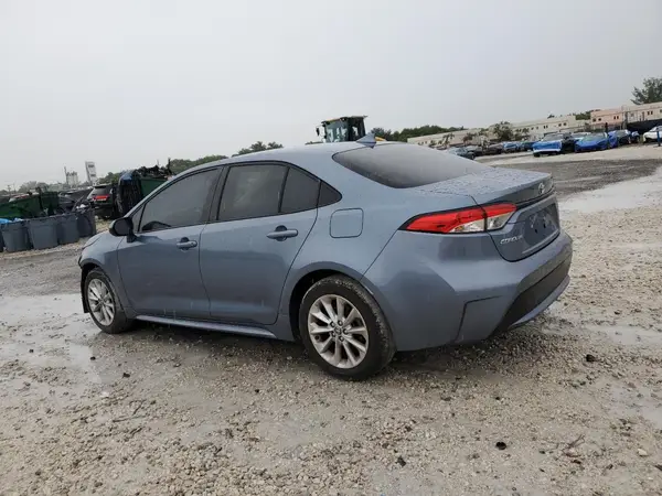 JTDVPMAE2N3022283 2022 TOYOTA COROLLA - Image 2
