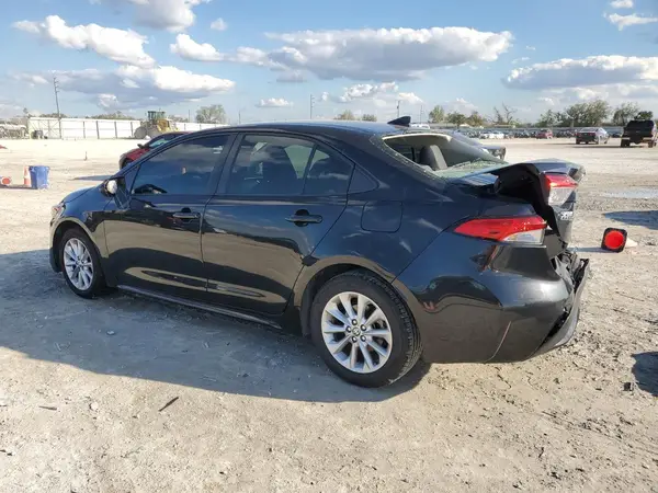 JTDVPMAE2NJ216078 2022 TOYOTA COROLLA - Image 2