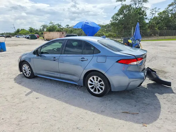 JTDVPMAE3MJ122788 2021 TOYOTA COROLLA - Image 2