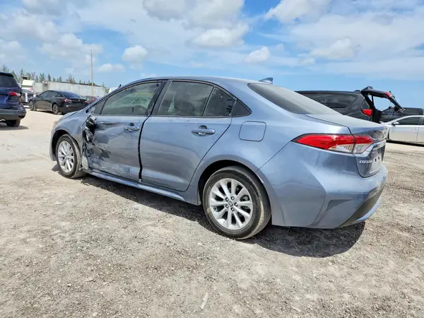 JTDVPMAE3MJ123021 2021 TOYOTA COROLLA - Image 2