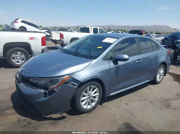 JTDVPMAE3MJ145360 2021 TOYOTA COROLLA - Image 2