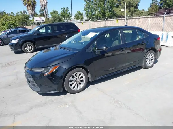 JTDVPMAE4MJ128311 2021 TOYOTA COROLLA - Image 2
