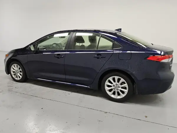 JTDVPMAE4MJ129913 2021 TOYOTA COROLLA - Image 2