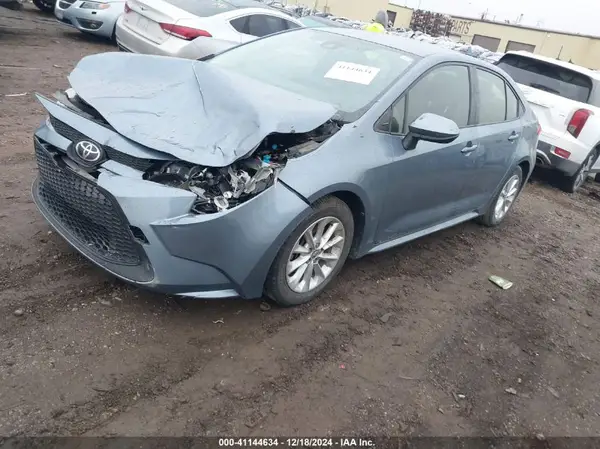 JTDVPMAE4MJ142225 2021 TOYOTA COROLLA - Image 2