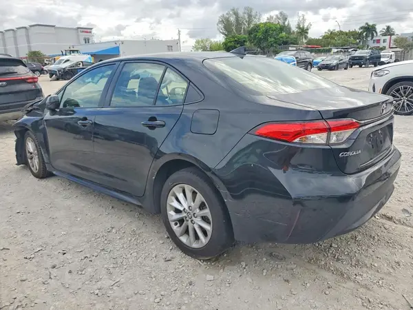 JTDVPMAE4MJ163432 2021 TOYOTA COROLLA - Image 2