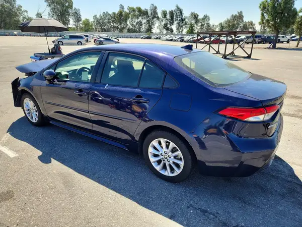 JTDVPMAE4MJ185088 2021 TOYOTA COROLLA - Image 2