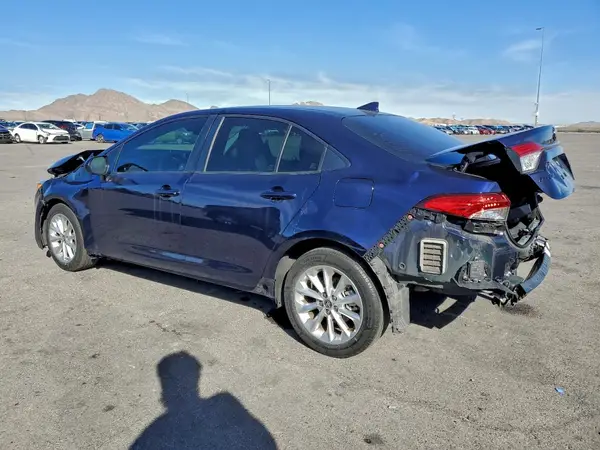 JTDVPMAE5MJ134845 2021 TOYOTA COROLLA - Image 2