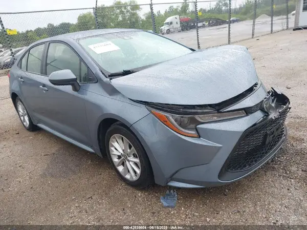 JTDVPMAE5MJ165268 2021 TOYOTA COROLLA - Image 1