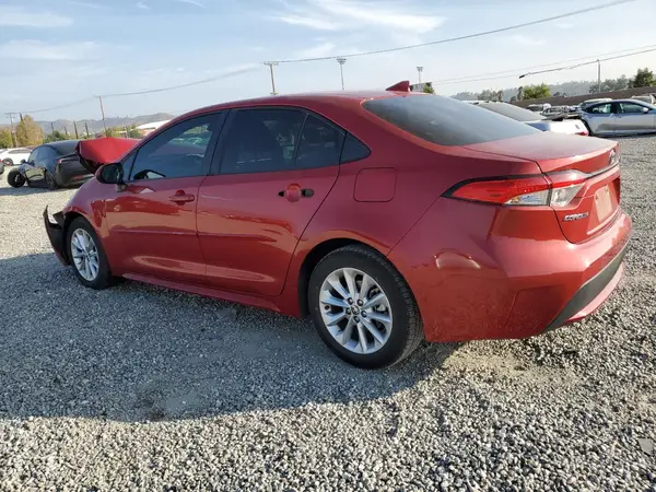 JTDVPMAE6MJ136782 2021 TOYOTA COROLLA - Image 2