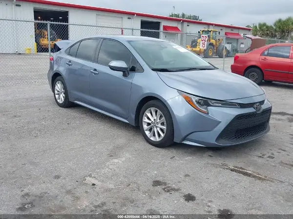 JTDVPMAE6MJ145983 2021 TOYOTA COROLLA - Image 1