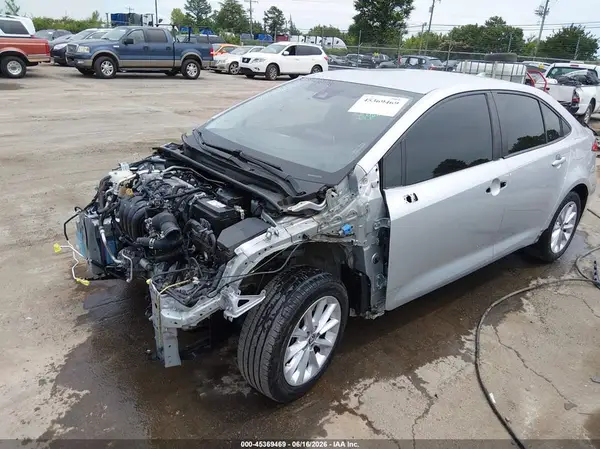 JTDVPMAE6MJ147961 2021 TOYOTA COROLLA - Image 2