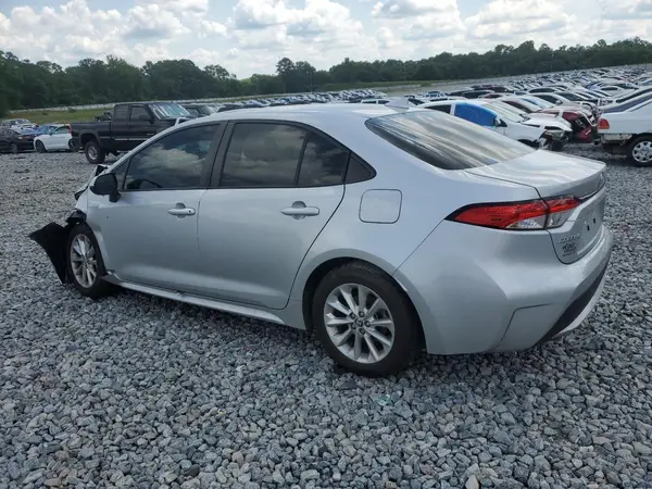 JTDVPMAE8MJ131518 2021 TOYOTA COROLLA - Image 2