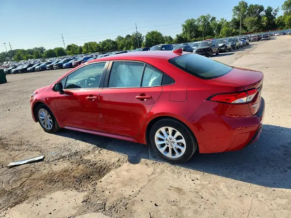 JTDVPMAE8MJ132992 2021 TOYOTA COROLLA - Image 2