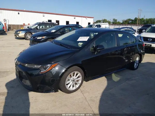JTDVPMAE8MJ151672 2021 TOYOTA COROLLA - Image 2