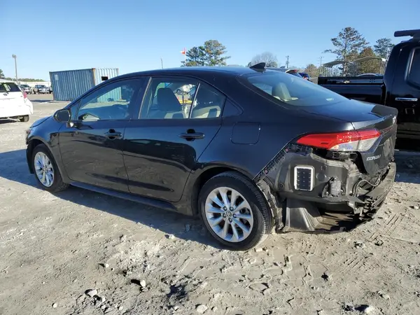 JTDVPMAE8MJ154149 2021 TOYOTA COROLLA - Image 2