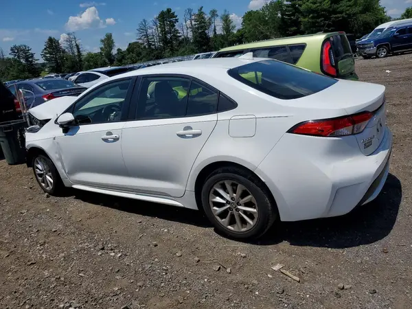 JTDVPMAE8N3011739 2022 TOYOTA COROLLA - Image 2