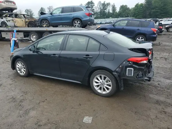 JTDVPMAE8NJ217834 2022 TOYOTA COROLLA - Image 2