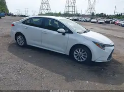JTDVPMAE9N3030350 2022 TOYOTA COROLLA