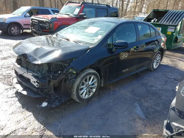 JTDVPMAEXMJ131178 2021 TOYOTA COROLLA - Image 2