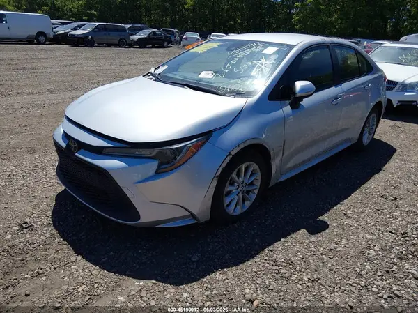 JTDVPMAEXN3010737 2022 TOYOTA COROLLA - Image 2