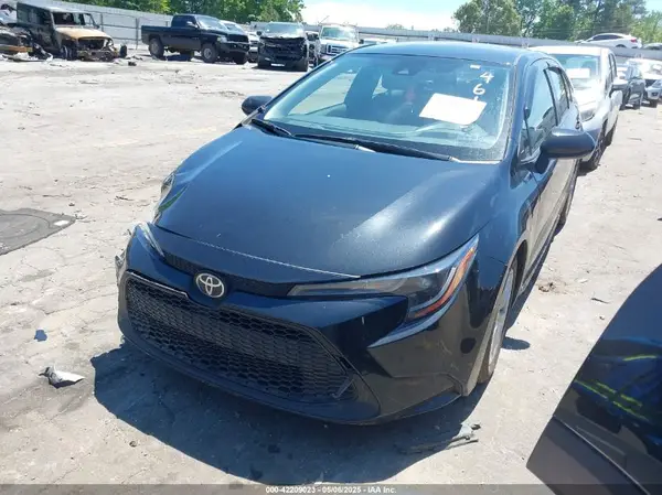 JTDVPMAEXNJ214613 2022 TOYOTA COROLLA - Image 2